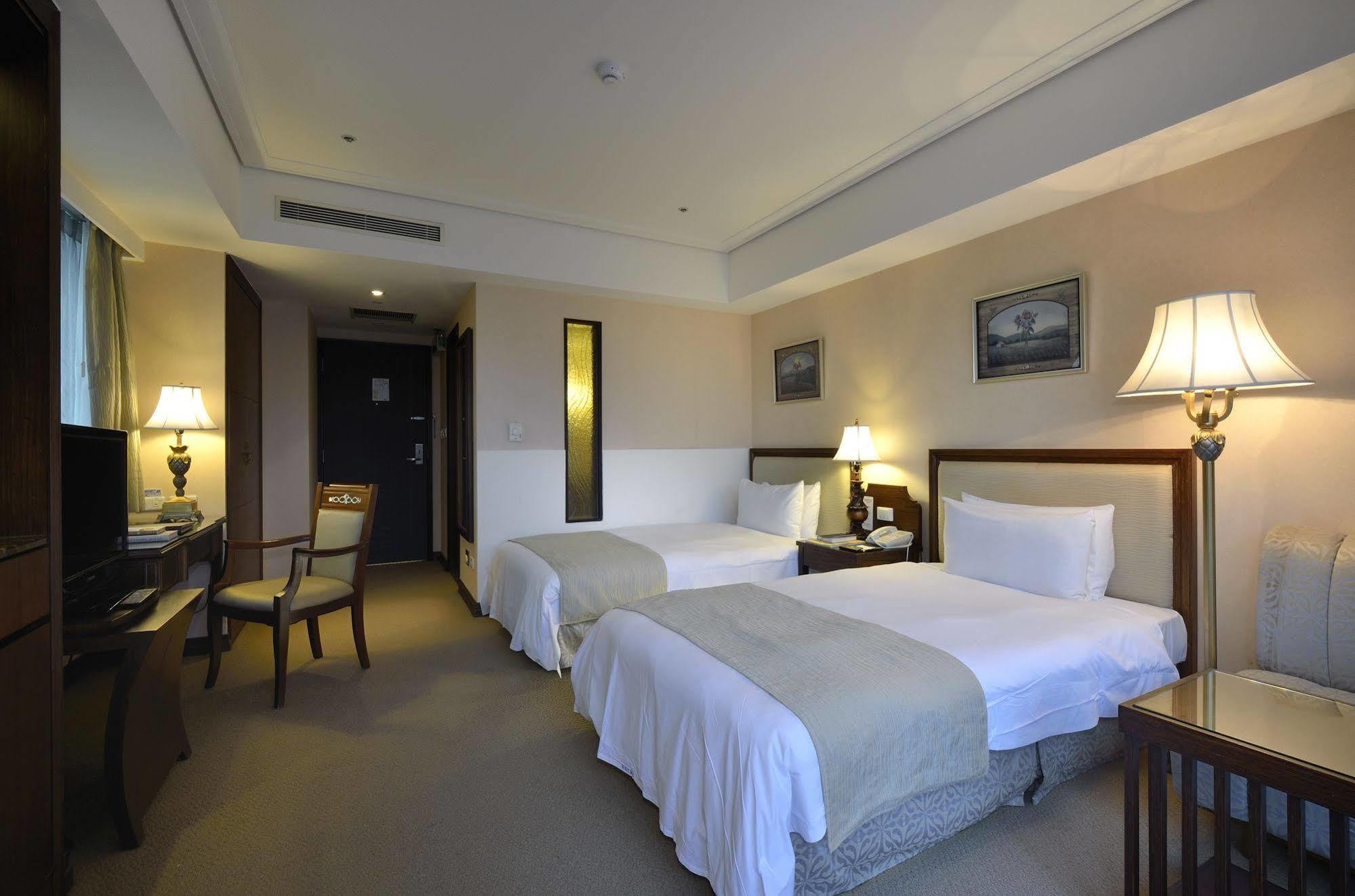 Hotel Regalees Tamsui Ngoại thất bức ảnh